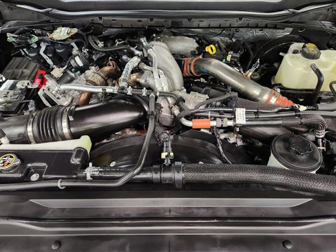 Used 2024 Ford F350 Lariat w/ Lariat Ultimate Package image 52