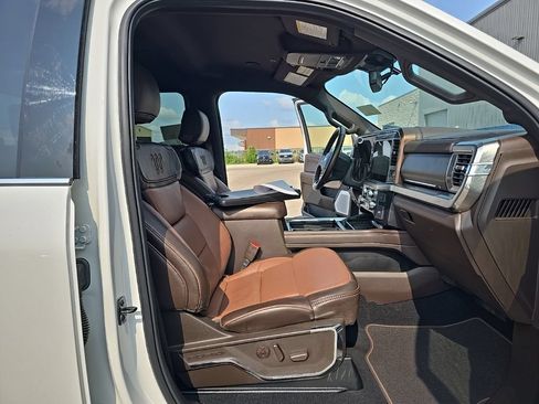 Used 2025 Ford F250 King Ranch AWD/4WD image 19