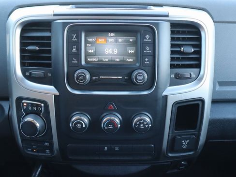 Used 2016 RAM 1500 Classic SLT w/ Protection Group image 8