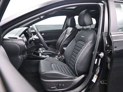Used 2023 Kia Forte GT-Line w/ GT-Line Premium Package FWD image 23