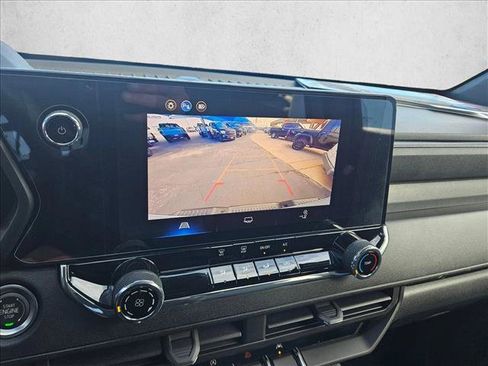 Certified 2025 Chevrolet Colorado W/T w/ WT Custom Package image 18