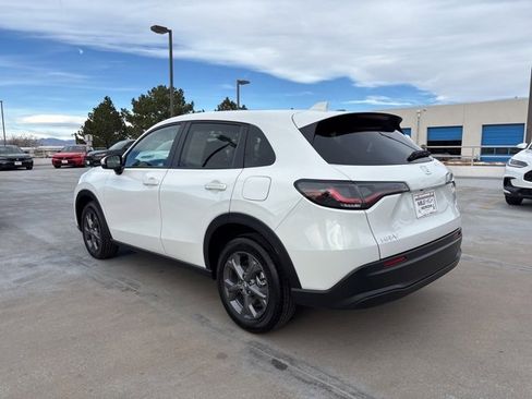 Certified 2026 Honda HR-V LX image 6