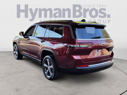 Used 2024 Jeep Grand Cherokee L Limited RWD image 5