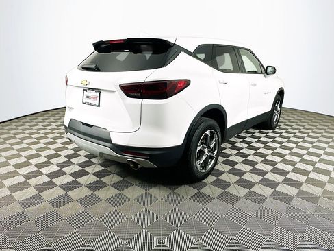 Used 2023 Chevrolet Blazer LT image 11
