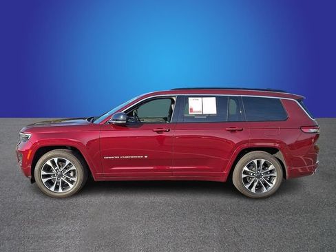 Used 2024 Jeep Grand Cherokee L Overland w/ Luxury Tech Group IV AWD/4WD image 7