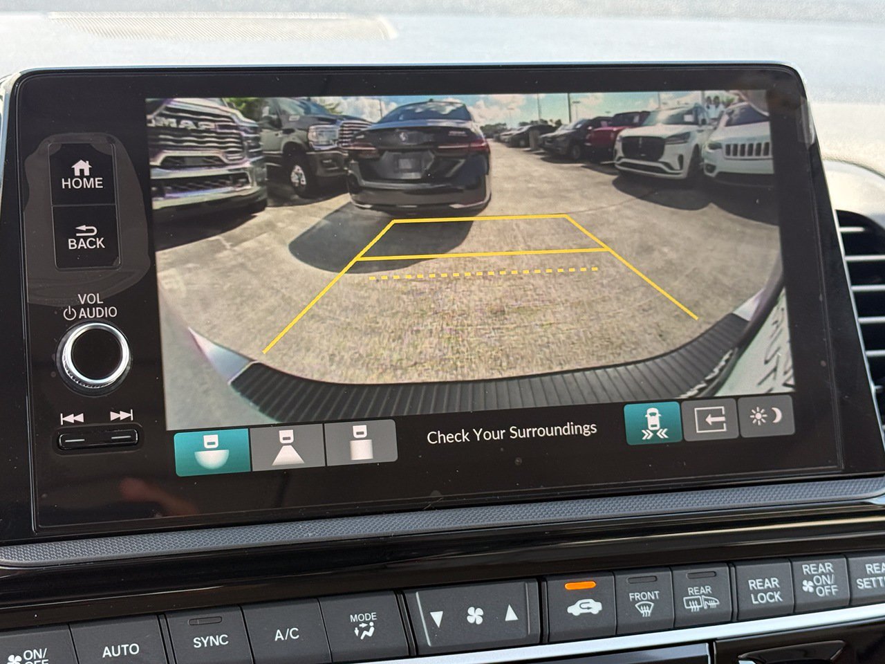 New 2027 Honda Odyssey Touring image 16
