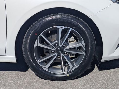 Used 2024 Kia Forte LXS image 11