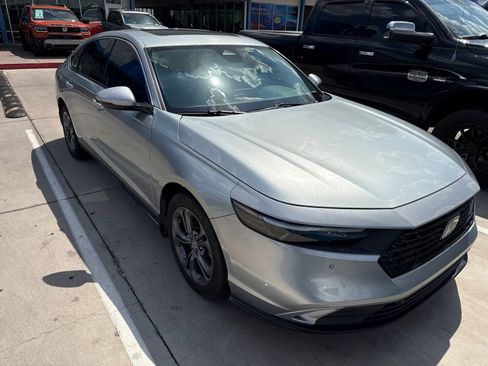 Used 2024 Honda Accord EX-L image 5