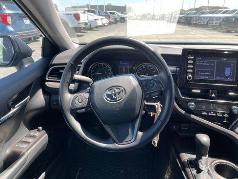 Used 2024 Toyota Camry SE FWD image 16