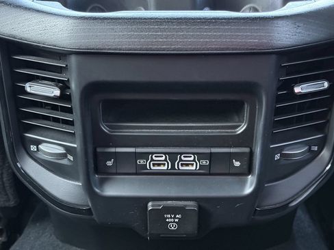 Used 2023 RAM 2500 Limited w/ Towing Technology Group AWD/4WD image 28
