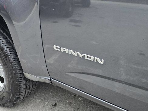 Used 2016 GMC Canyon 2WD Crew Cab w/ Convenience Package image 11