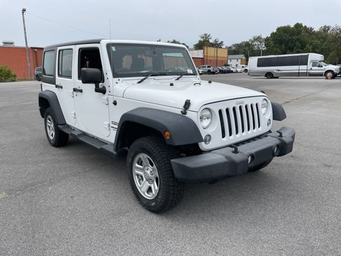 Used 2016 Jeep Wrangler Unlimited Sport image 1