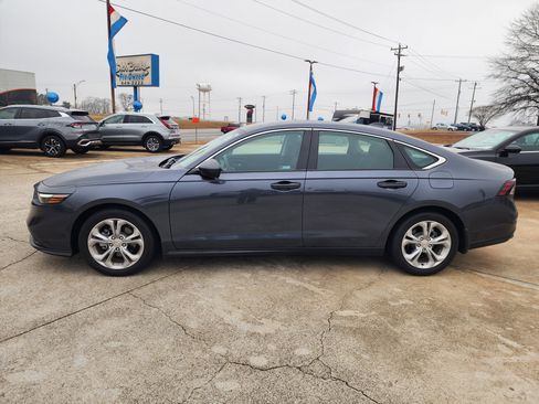 Used 2023 Honda Accord LX image 7