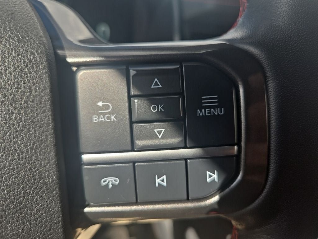Used 2023 Ford Expedition Max Limited AWD/4WD image 15