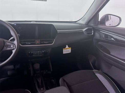 New 2026 Chevrolet TrailBlazer LS w/ LS Convenience Package AWD/4WD image 14