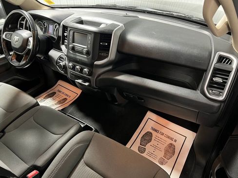Used 2020 RAM 1500 Big Horn image 3