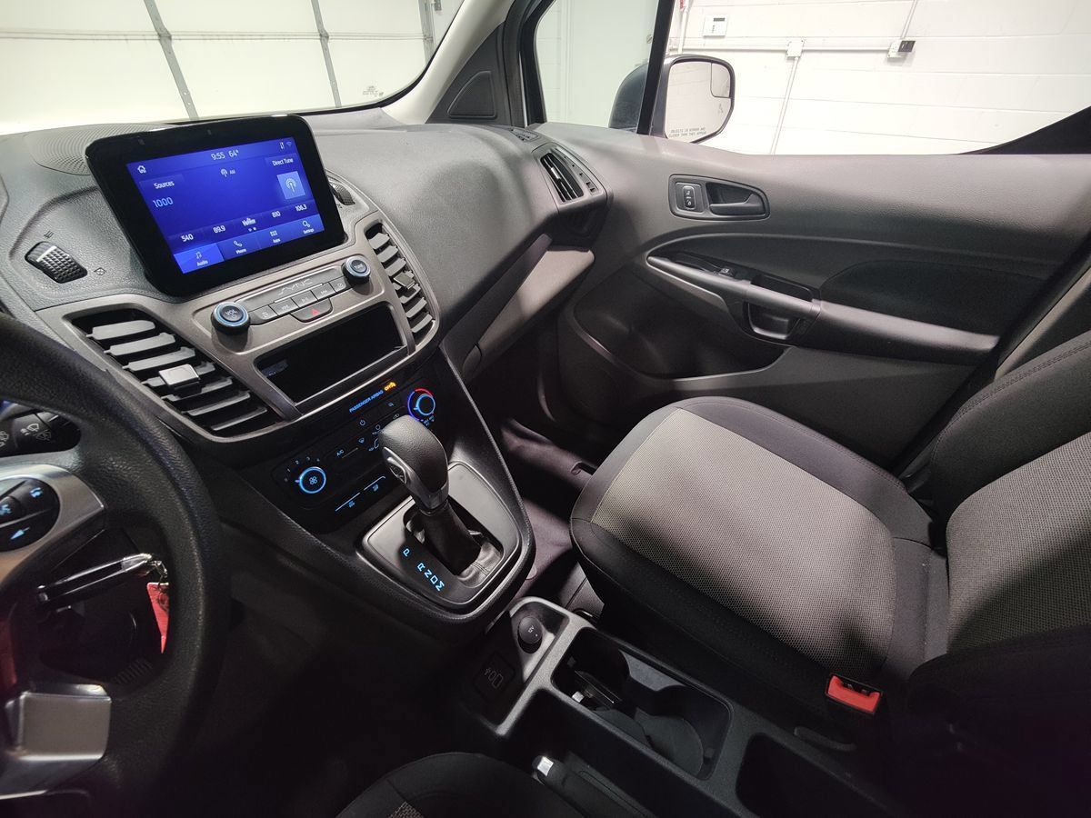 Used 2023 Ford Transit Connect XL FWD image 30