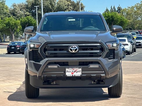 New 2026 Toyota Tacoma SR5 AWD/4WD image 10