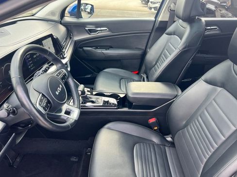 Certified 2023 Kia Sportage SX FWD image 4