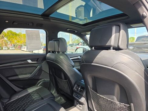 Used 2021 Audi SQ5 Premium Plus w/ Premium Plus Package image 12