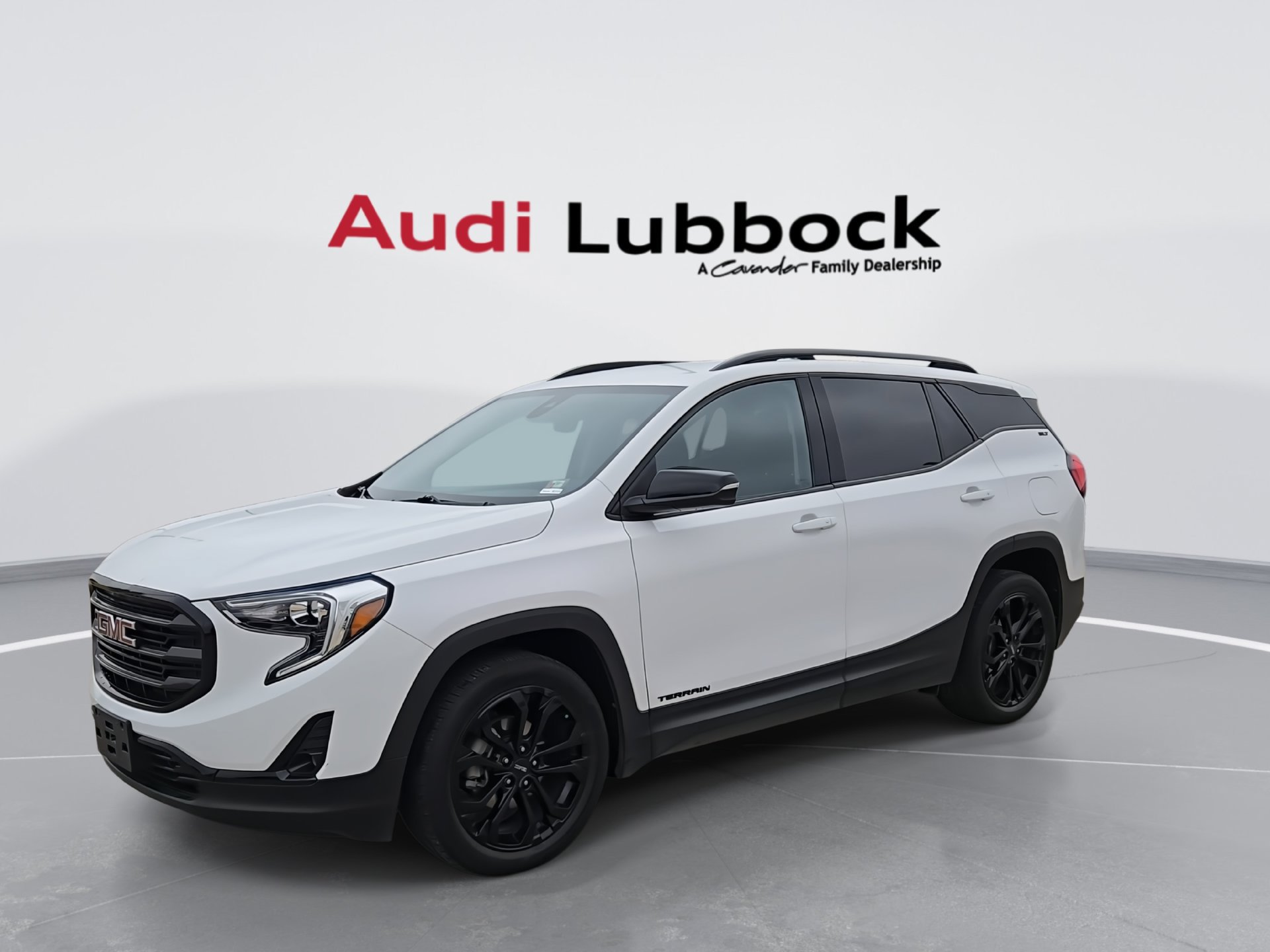 Used 2021 GMC Terrain SLT w/ Elevation Edition FWD image 4