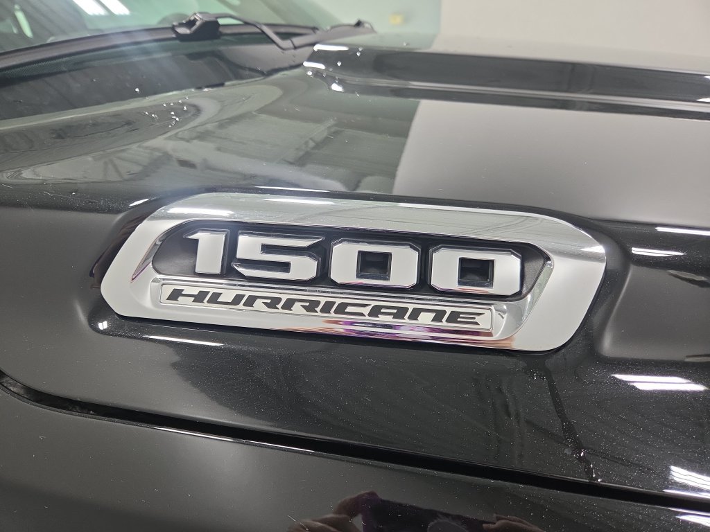 Used 2026 RAM 1500 Laramie AWD/4WD image 18