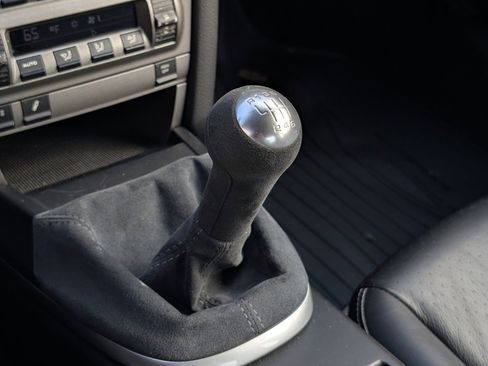 Used 2005 Porsche 911 Carrera S image 16