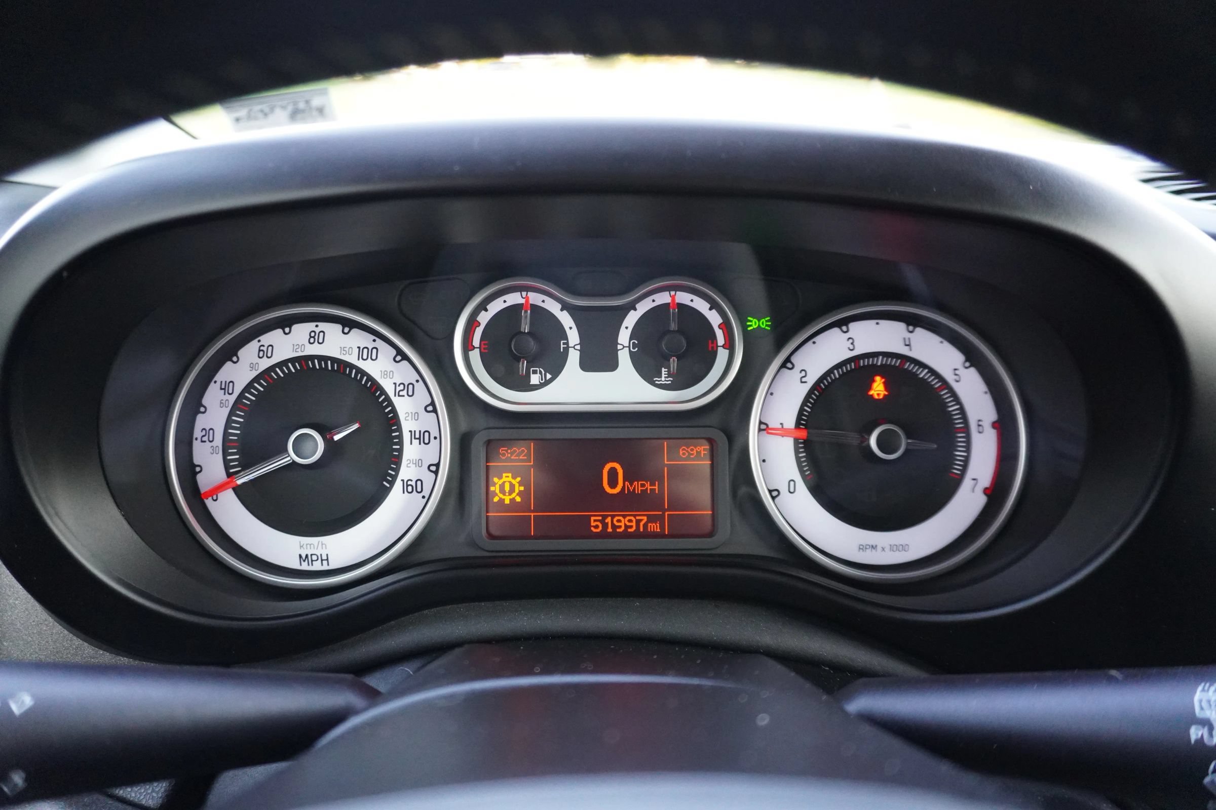 Used 2014 FIAT 500L Trekking w/ Popular Equipment Group FWD image 17