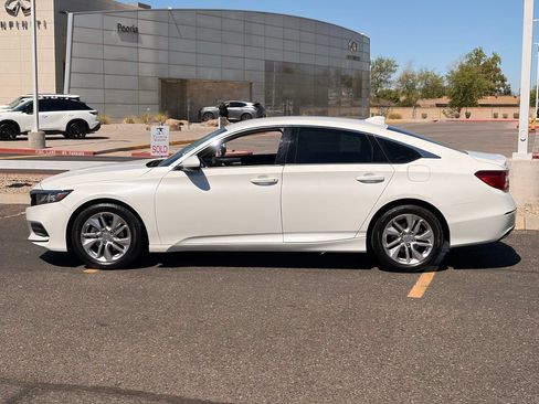 Used 2020 Honda Accord LX image 3