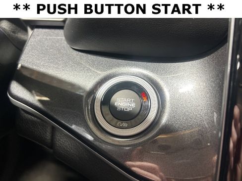 Certified 2021 Jeep Grand Cherokee L Laredo image 23