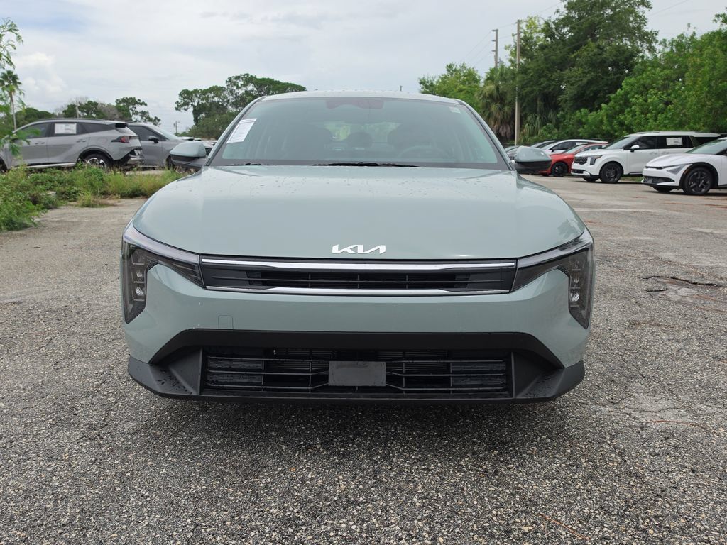 New 2026 Kia K4 FWD image 3