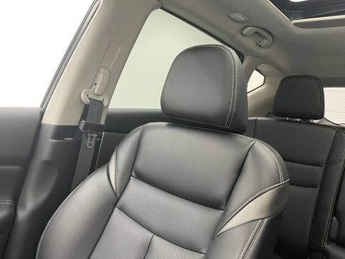 Used 2024 Nissan Murano SL FWD image 43
