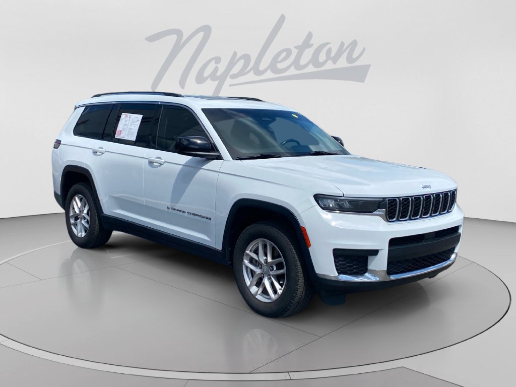 Used 2021 Jeep Grand Cherokee L Laredo w/ Luxury Tech Group I AWD/4WD image 8