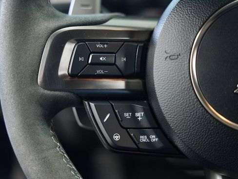 Used 2021 Ford Mustang Shelby GT500 w/ Technology Package image 14