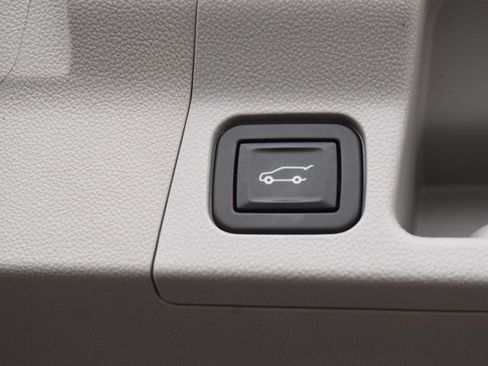 Used 2020 GMC Acadia SLT image 22