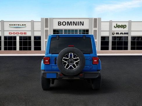New 2025 Jeep Wrangler Unlimited Sahara AWD/4WD image 7