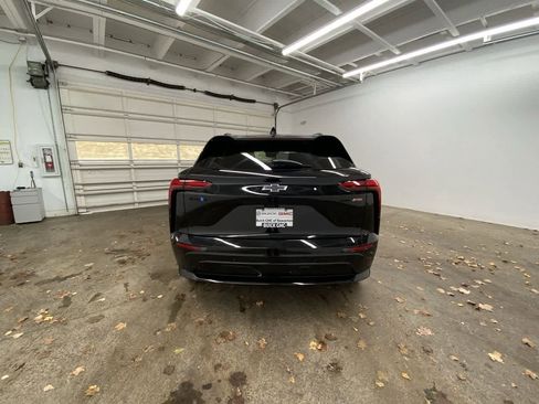 Used 2024 Chevrolet Blazer EV RS image 5