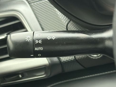 Certified 2023 Subaru Forester image 27