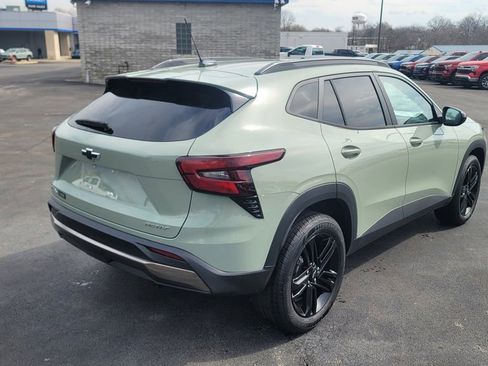 New 2026 Chevrolet Trax ACTIV w/ Sunroof Package image 12