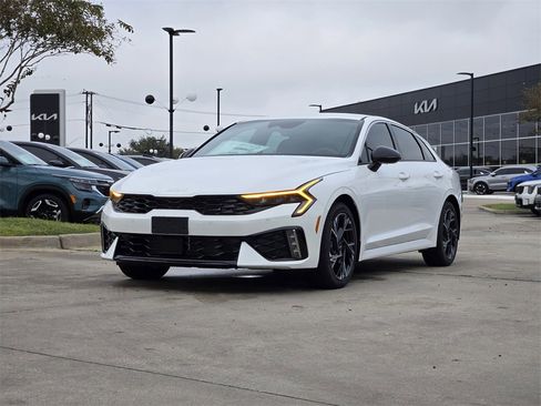 New 2026 Kia K5 GT-Line image 2