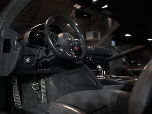 Used 2017 Audi R8 V10 AWD/4WD image 27