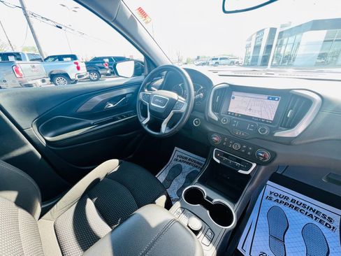 Used 2022 GMC Terrain SLE w/ Driver Convenience Package image 36
