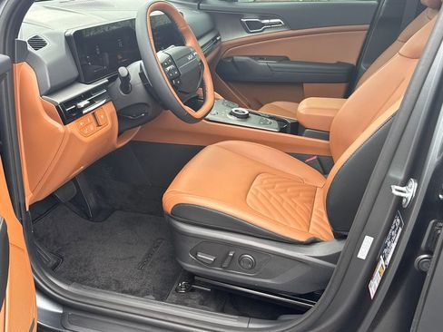 Certified 2026 Kia Sportage X-Line image 9