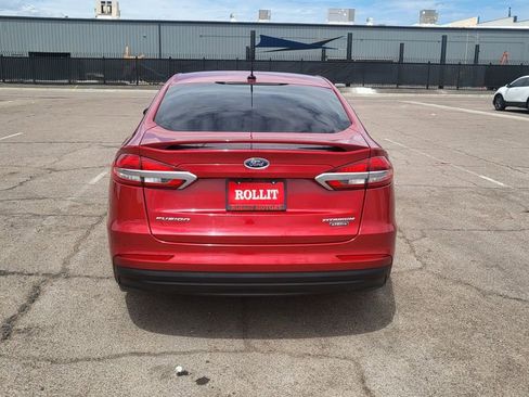 Used 2020 Ford Fusion Energi Titanium image 7