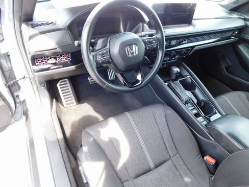 Used 2023 Honda Accord Sport image 15