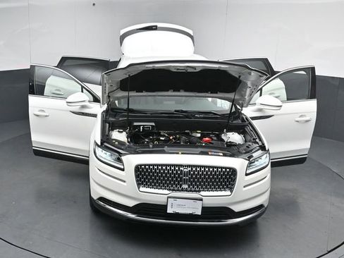 Certified 2023 Lincoln Nautilus AWD image 52