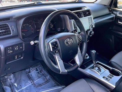 Used 2022 Toyota 4Runner SR5 Premium w/ Moonroof Package image 14