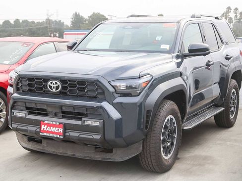 Certified 2025 Toyota 4Runner TRD Sport image 3