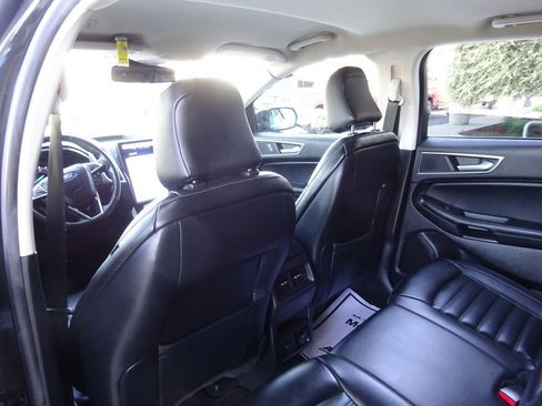 Used 2023 Ford Edge SEL w/ Convenience Package AWD/4WD image 19