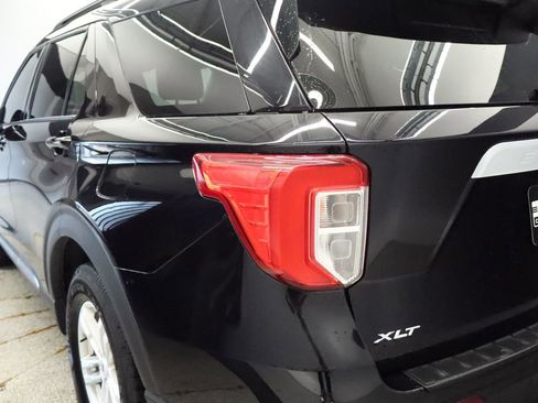 Used 2023 Ford Explorer XLT w/ Equipment Group 202A image 19